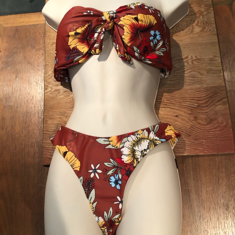 Lizaful Tropical Swimsuit Bikini Set Size 8